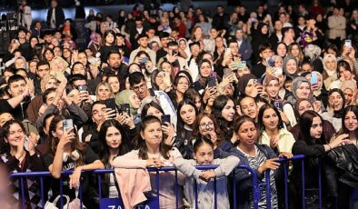 Keçiören’de YKS ve LGS Öğrencilerine Eğlence Dolu Motivasyon Programı